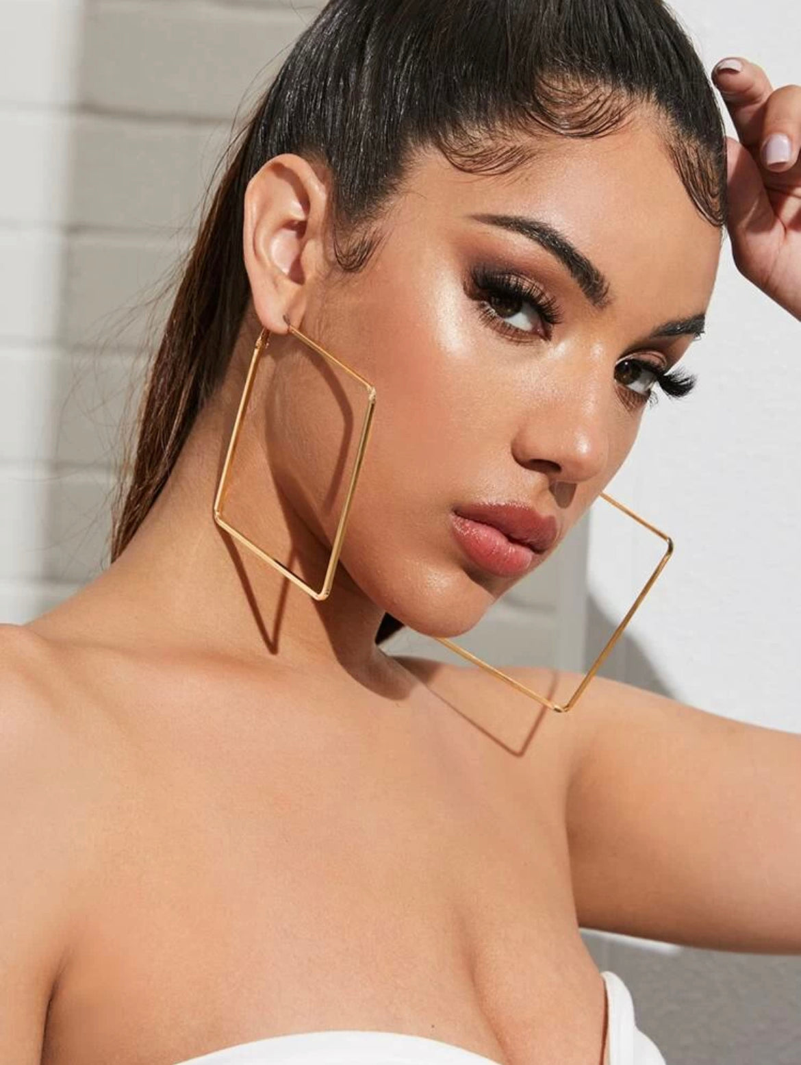 The Square Hoop (Gold)