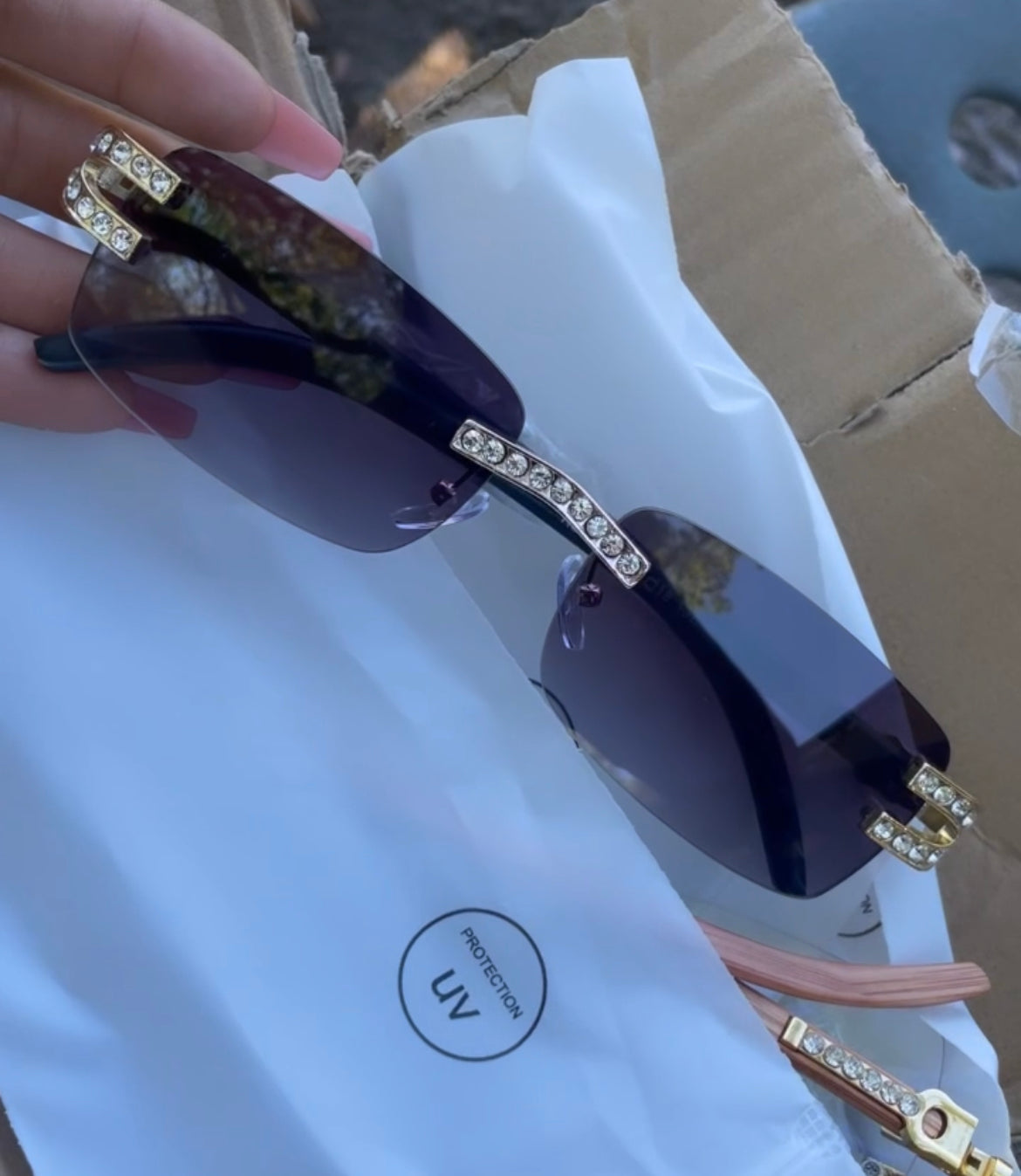 LUXURY